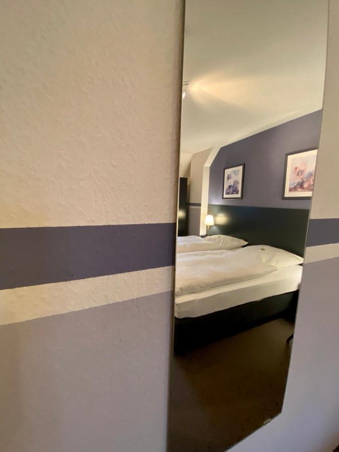 Hotel Kaiserswerth Düsseldorf Dış mekan fotoğraf