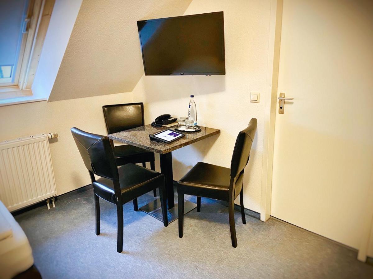 Hotel Kaiserswerth Düsseldorf Dış mekan fotoğraf
